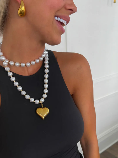 Wrap Around Pearl Heart Necklace